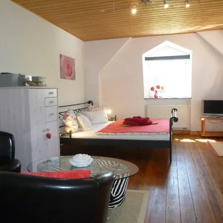 בית נופש Herrenhaus Poppelvitz *