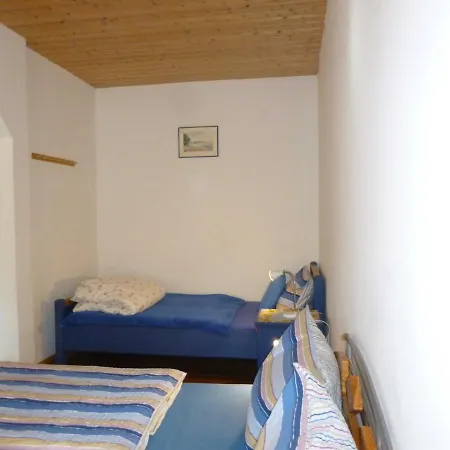 Herrenhaus Poppelvitz בית נופש *