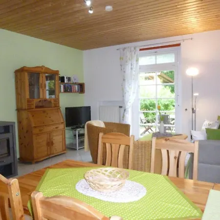 Nyaraló Herrenhaus Poppelvitz Maltzien