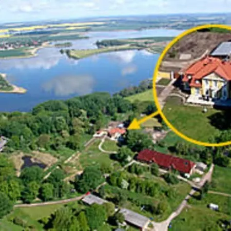 Herrenhaus Poppelvitz