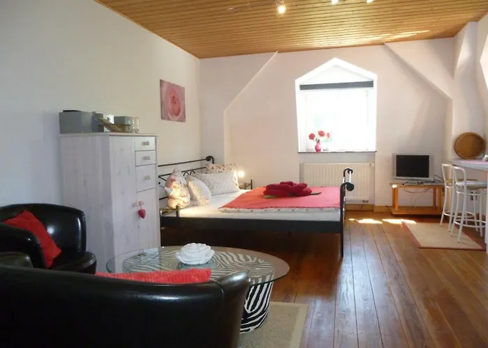 בית נופש Herrenhaus Poppelvitz *