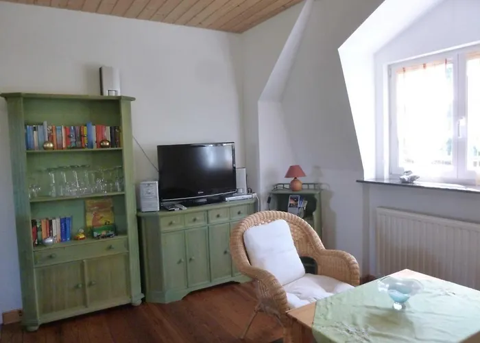 Herrenhaus Poppelvitz 別荘